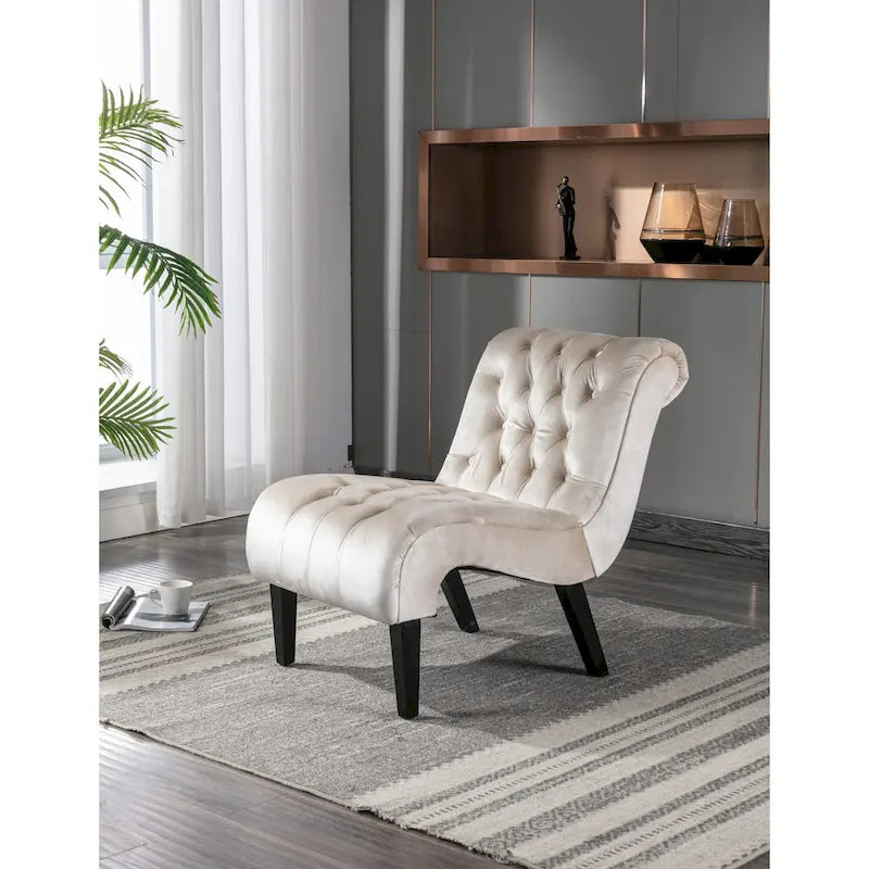 Akzentstuhl fürs Wohnzimmer / Relaxsessel