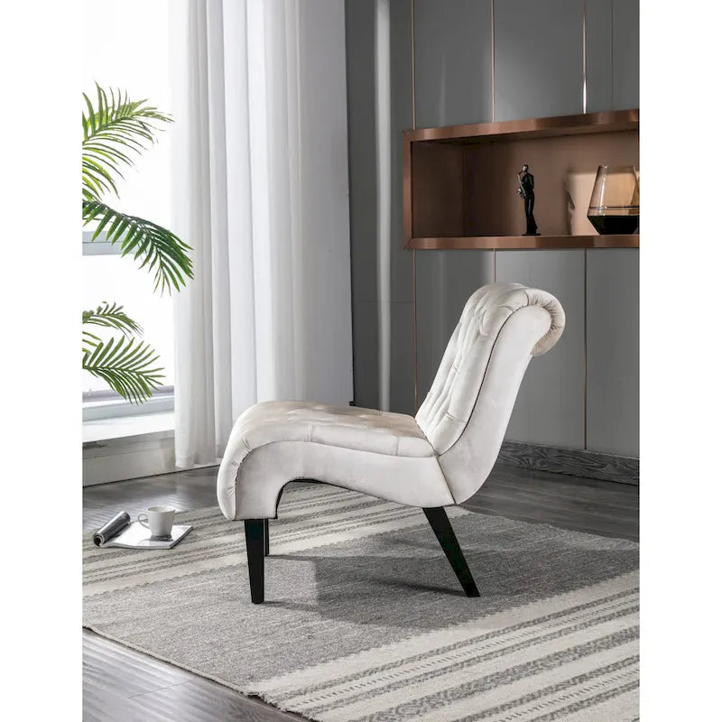 Akzentstuhl fürs Wohnzimmer / Relaxsessel