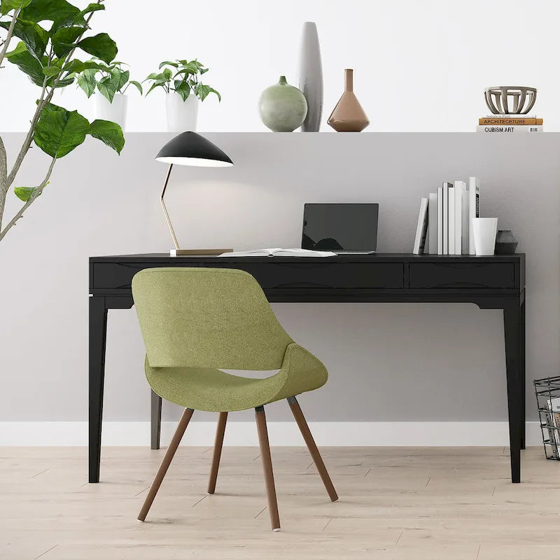 Schlichter moderner 60 Zoll breiter Schreib- und Büroschreibtisch aus Massivholz im Mid-Century-Stil