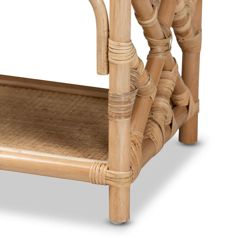 Moderner Nachttisch im Boho-Stil aus naturbraunem Rattan mit einer Schublade